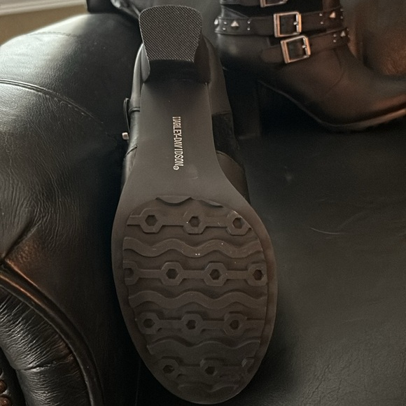 HARLEY DAVIDSON BOOTS 4 INCH HEELS TAGS TAKEN OFF BOOTS WORN ONE TIME TO TRY ON - Picture 8 of 10
